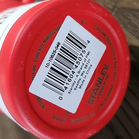 Stanley Target Exclusive Valentine's Day 2025 Ruby Hearts 40oz Tumbler N… - Picture 9 of 9